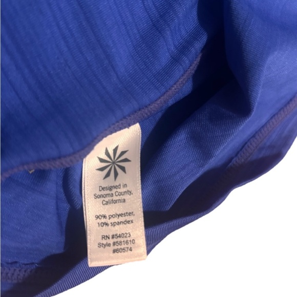 Athleta Blue 1/2 Zip Pullover XS Long Sleeve Athletic Shirt Zip Pocket On Arm - Picture 5 of 7